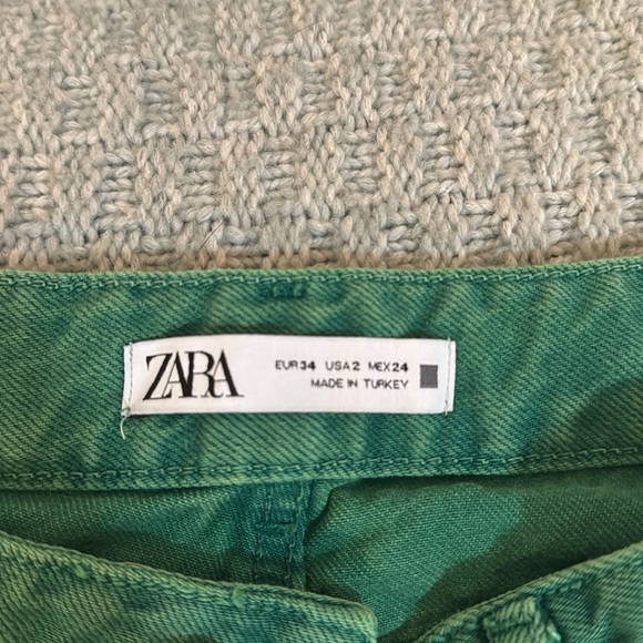 ZARA high rise green jeans - Picture 1 of 6